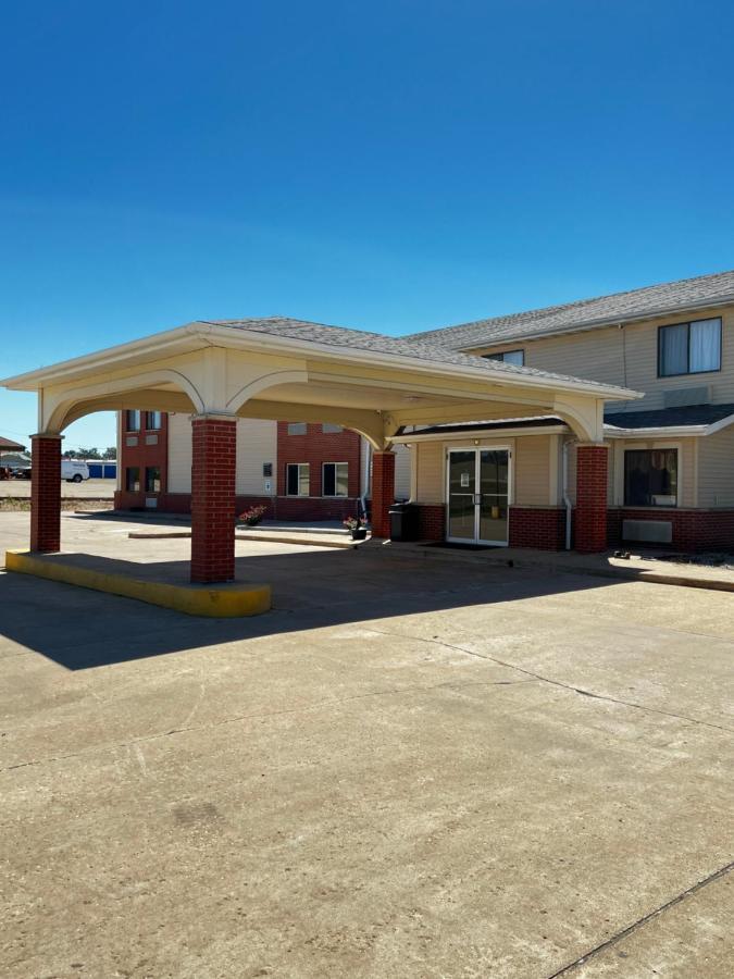 Designer Inn And Suites Toledo 외부 사진