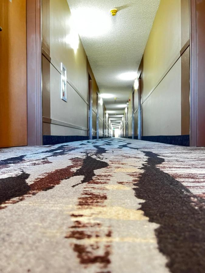 Designer Inn And Suites Toledo 외부 사진